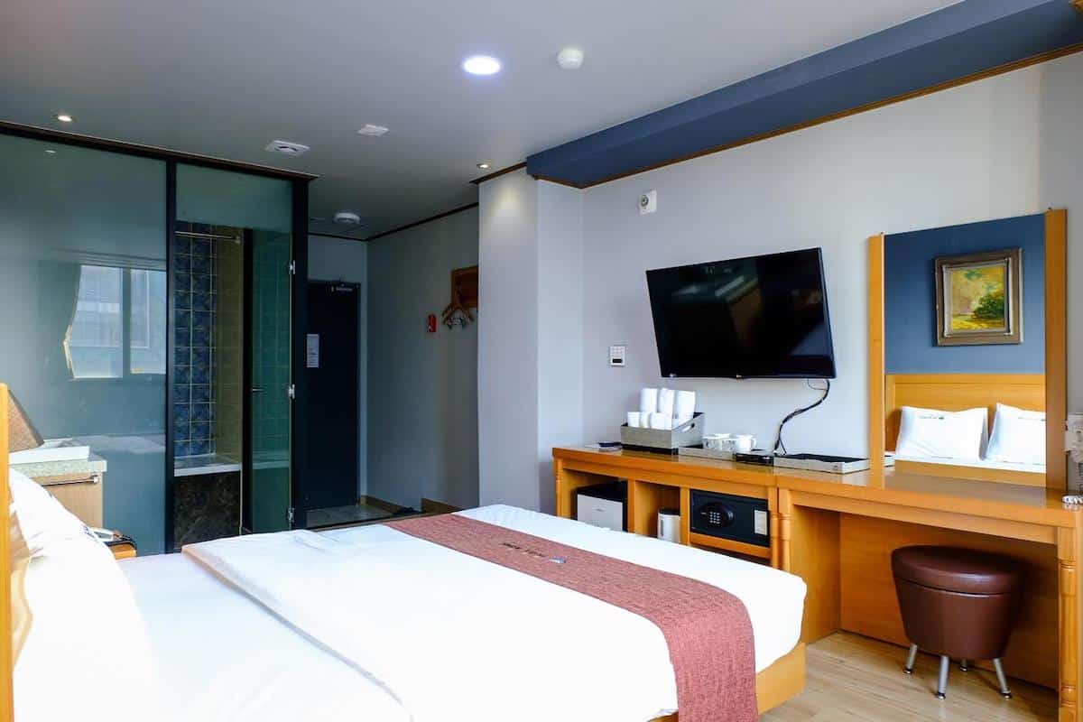 South Korea - Busan - Noah Hotel 1