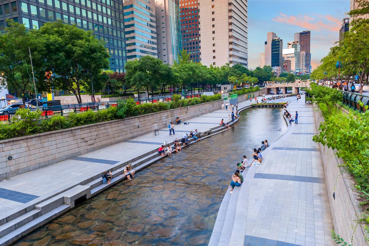South Korea - Seoul - Cheonggyecheon 4