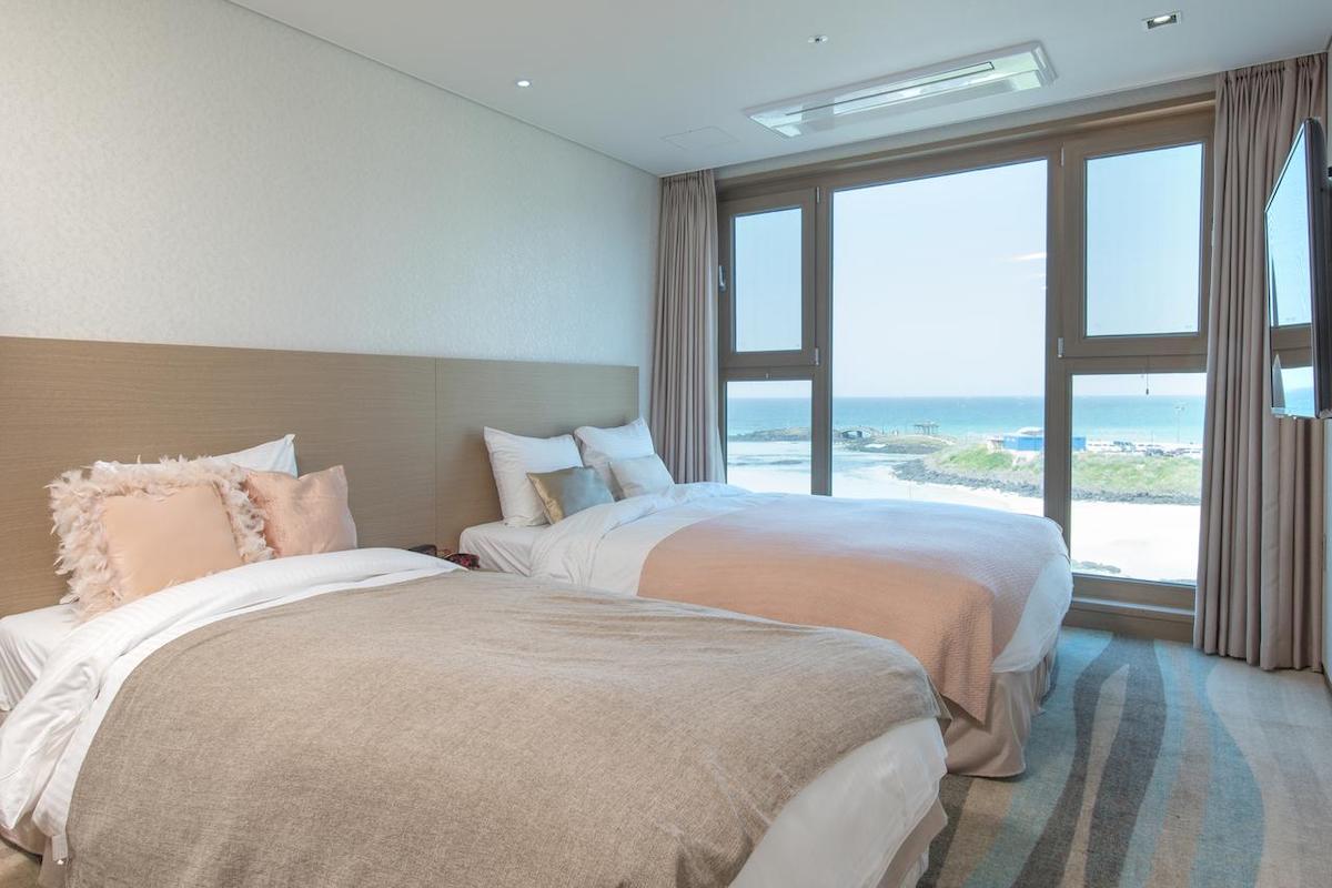 South Korea - Jeju Island - The Artstay 2