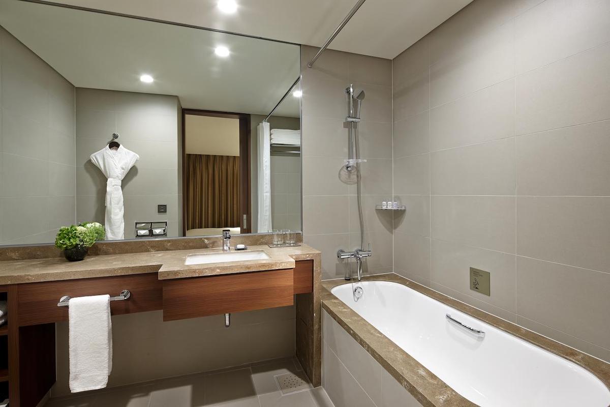 South Korea - Seoul - Lotte City Myeongdong 4