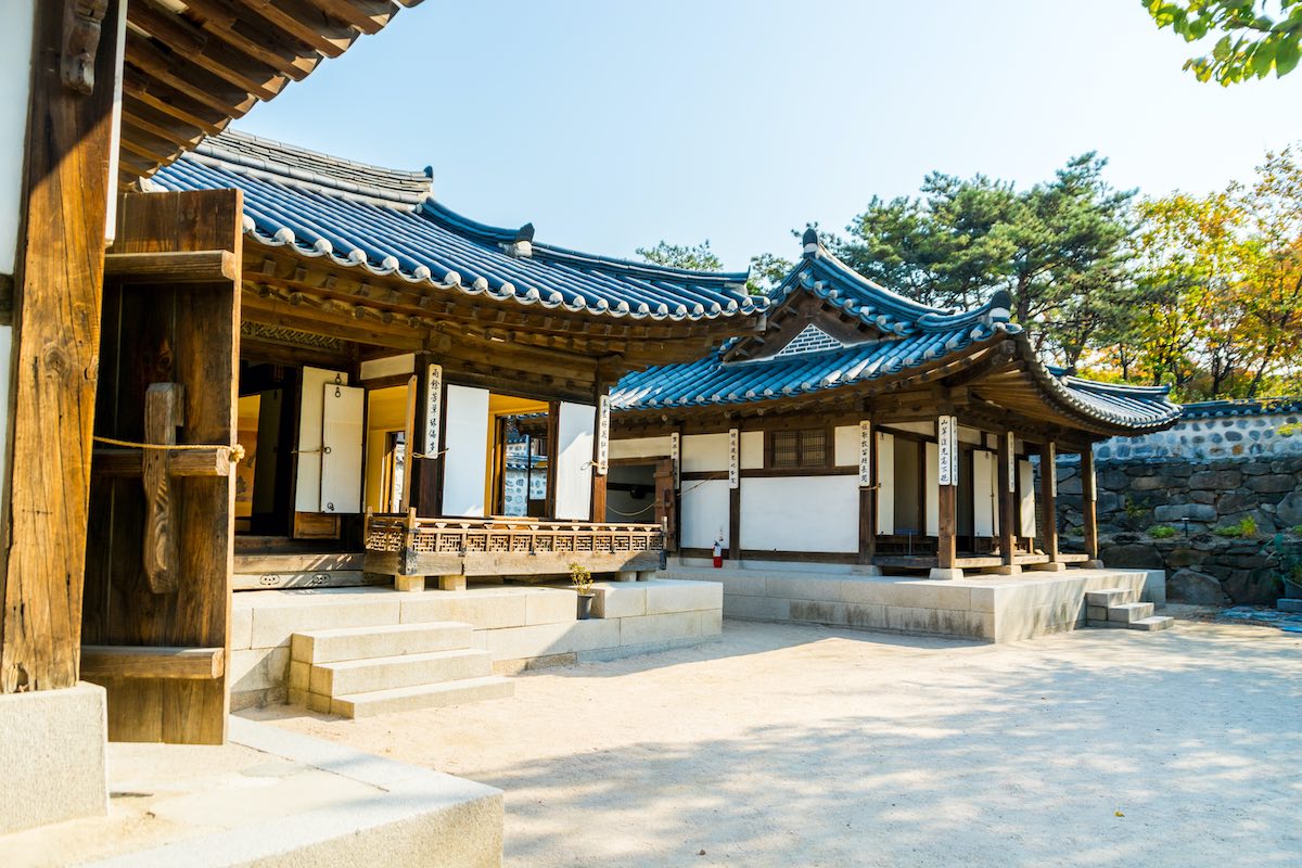 South Korea - Seoul - Namsangol Hanok Village 2