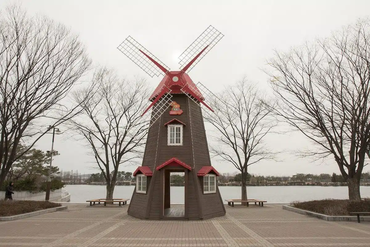 South Korea - Gyeonggi - Goyang - Ilsan 3 - Lake park