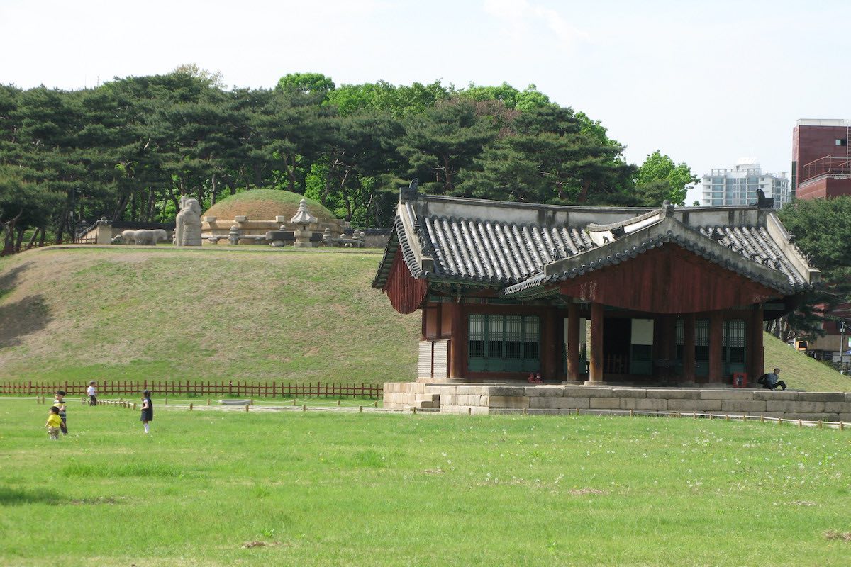 South Korea - Seoul - Seonjeongneung 4