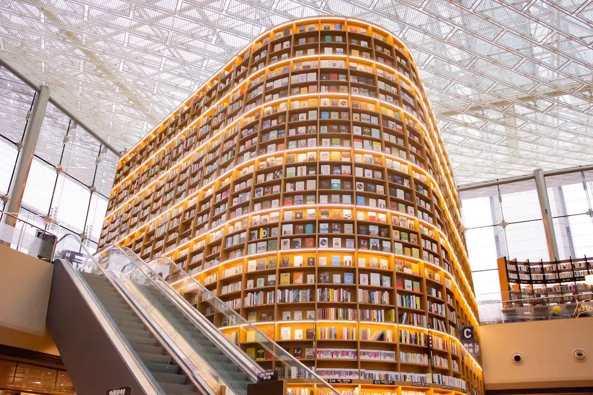 South Korea - Seoul - Starfield Library 2