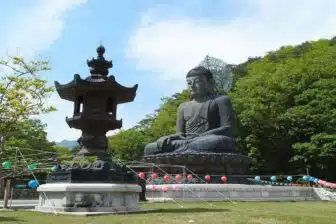 Temple Sinheungsa 신흥사